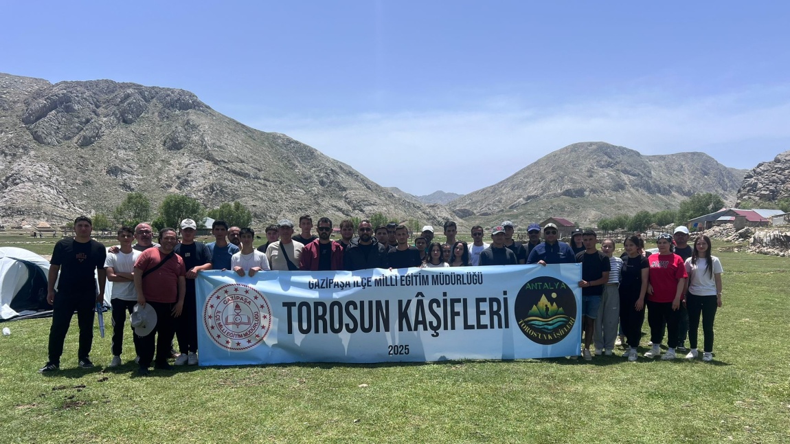 TOROSUN KAŞİFLERİ PROJESİ KAPSAMINDA GÜNNERCİK YAYLASI ÇADIR KAMPI ETKİNLİĞİ YAPILDI